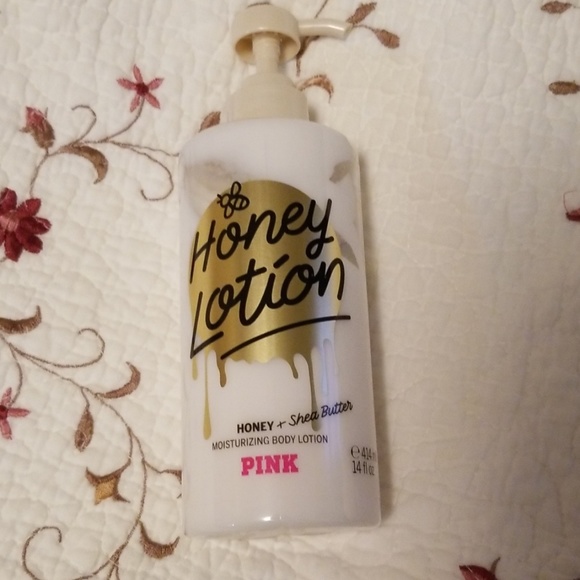 PINK Victoria's Secret Other - PINK🍯BY VICTORIA  SECRET HONEY LOTION🍯
